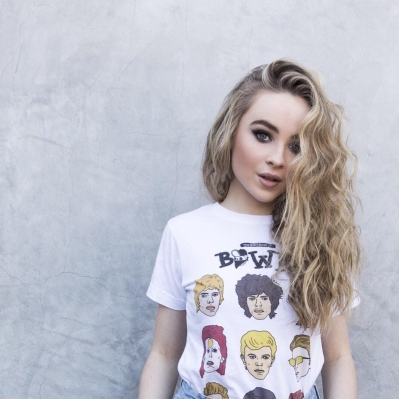 sabrinacarpenter-daily_2849729.jpg