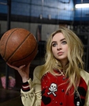 sabrinacarpenter-daily_2870629.jpg