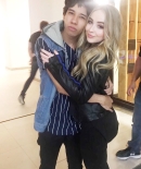 sabrinacarpenter-daily_28104629.jpg