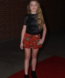 sabrinacarpenter-daily_282729.jpg