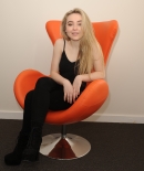 sabrinacarpenter-daily_283129.jpg