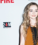 sabrinacarpenter-daily_282029.jpg