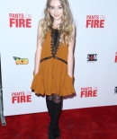 sabrinacarpenter-daily_284029.jpg