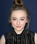 sabrinacarpenter-daily_286629.jpg