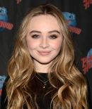 sabrinacarpenter-daily_286629.jpg