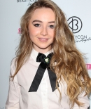 sabrinacarpenter-daily_285229.jpg