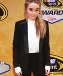 sabrinacarpenter-daily_283529.jpg