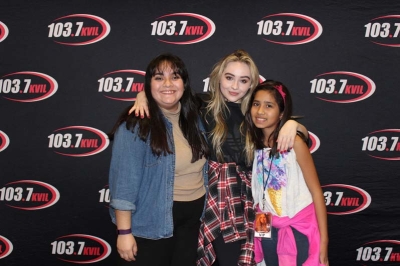 sabrinacarpenter-daily_283029.jpg