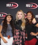 sabrinacarpenter-daily_282429.jpg