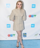 sabrinacarpenter-daily_28329.jpg