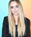 sabrinacarpenter-daily_283529.jpg