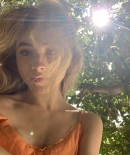 sabrinacarpenter-daily_28129.jpg