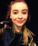 sabrinacarpenter-daily_2810229.jpg