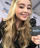 sabrinacarpenter-daily_2815129.jpg