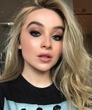 sabrinacarpenter-daily_2831029.jpg