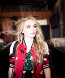 sabrinacarpenter-daily_28729.jpg