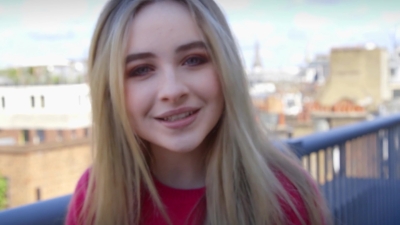 sabrinacarpenter-daily_283829.jpg