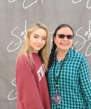 sabrinacarpenter-daily_283729.jpg