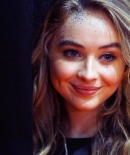 sabrinacarpenter-daily_281429.jpg