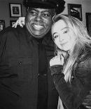 sabrinacarpenter-daily_285829.jpg