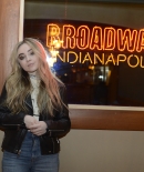 sabrinacarpenter-daily_28429.jpg