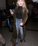 sabrinacarpenter-daily_283429.jpg