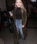 sabrinacarpenter-daily_283529.jpg