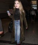 sabrinacarpenter-daily_284129.jpg