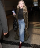 sabrinacarpenter-daily_284929.jpg