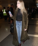 sabrinacarpenter-daily_285729.jpg