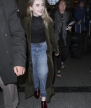 sabrinacarpenter-daily_286629.jpg