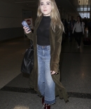 sabrinacarpenter-daily_287129.jpg