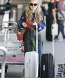 sabrinacarpenter-daily_28129.jpg