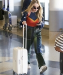 sabrinacarpenter-daily_28929.jpg