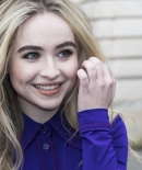 sabrinacarpenter-daily_284529.jpg