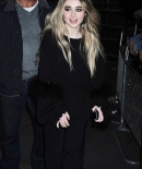 sabrinacarpenter-daily_281729.jpg