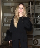 sabrinacarpenter-daily_28429.jpg