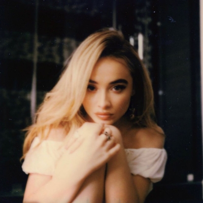 sabrinacarpenter-daily_28151529.jpg