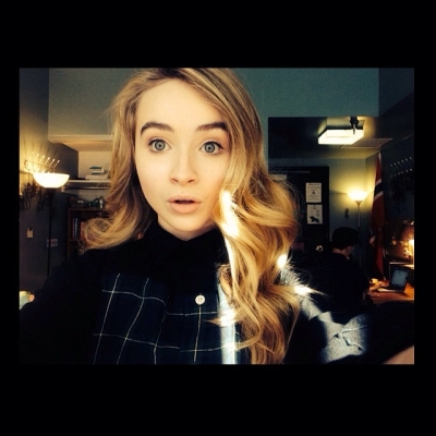 sabrinacarpenter-daily_288029.jpg