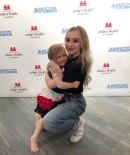 sabrinacarpenter-daily_28104729.jpg