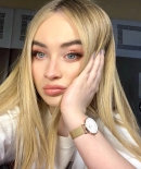 sabrinacarpenter-daily_28112529.jpg