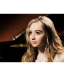 sabrinacarpenter-daily_2832729.jpg