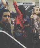 sabrinacarpenter-daily_2832929.jpg