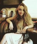 sabrinacarpenter-daily_2841529.jpg