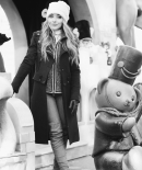 sabrinacarpenter-daily_2893329.jpg