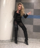 sabrinacarpenter-daily_2895029.jpg