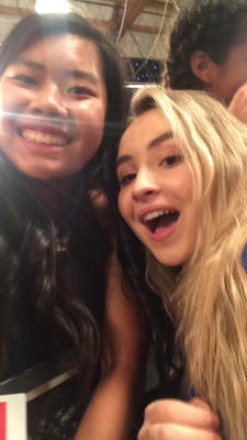 sabrinacarpenter-daily_28177729.jpg