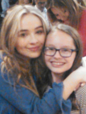 sabrinacarpenter-daily_28262629.jpg