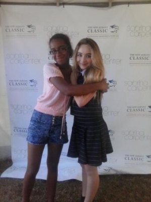 sabrinacarpenter-daily_28301329.jpg