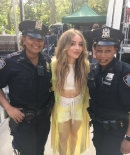 sabrinacarpenter-daily_2826329.jpg